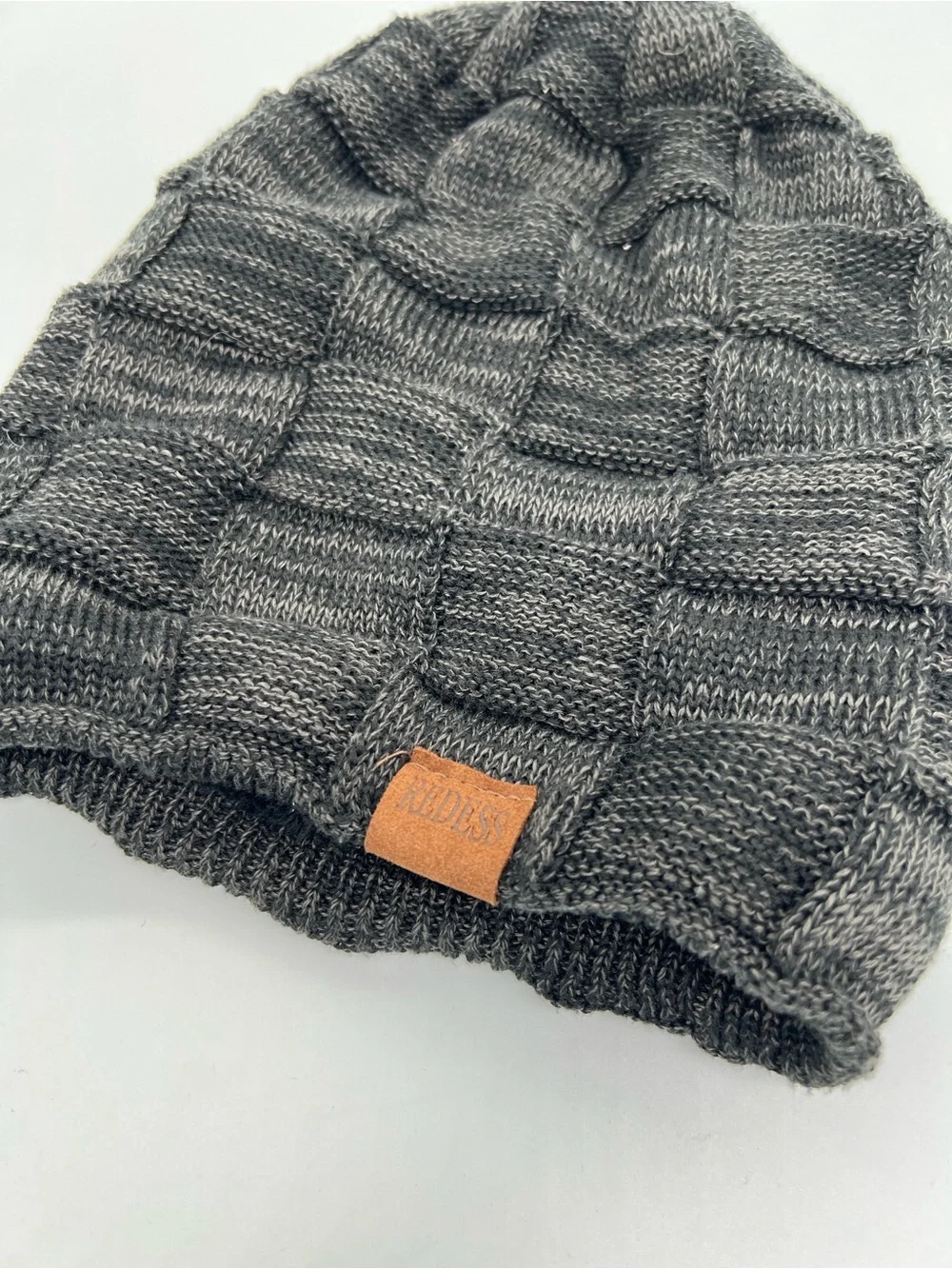 Redess Textured Knit Beanie with Leather Patch - Charcoal Gray